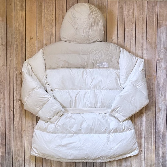 The North Face Women’s Nuptse Belted Mid Jacket In Gardenia White - Picture 8 of 11